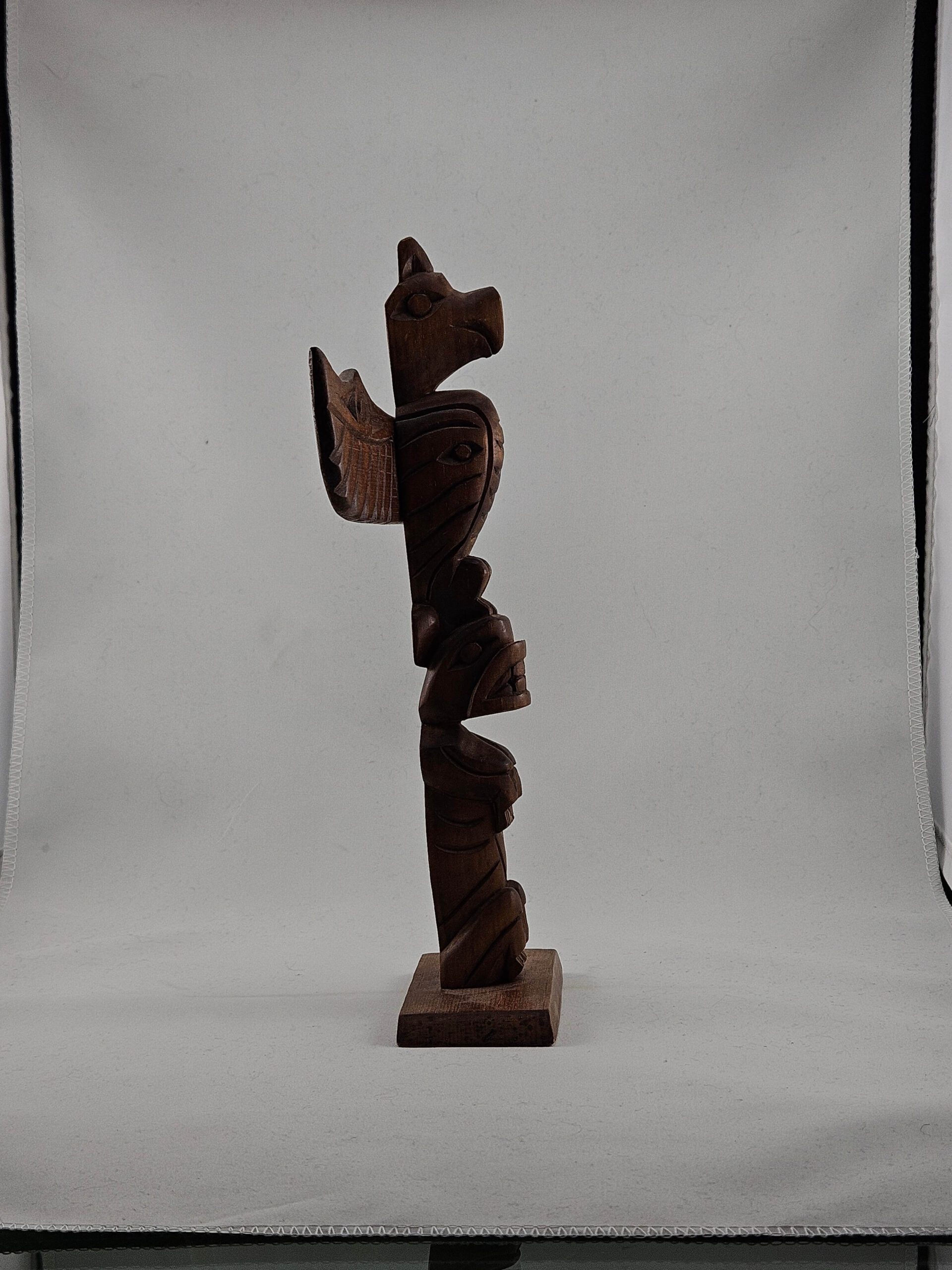Thunderbird & Bear Cedar Totem Pole – Up In The Attic
